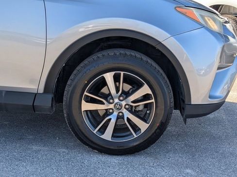 Used 2016 Toyota RAV4 XLE image 12