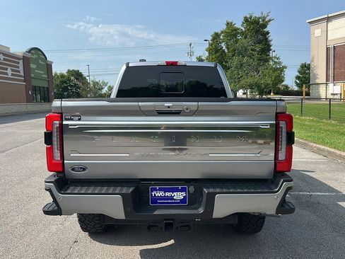 Certified 2024 Ford F250 Platinum w/ Tremor Off-Road Package AWD/4WD image 4