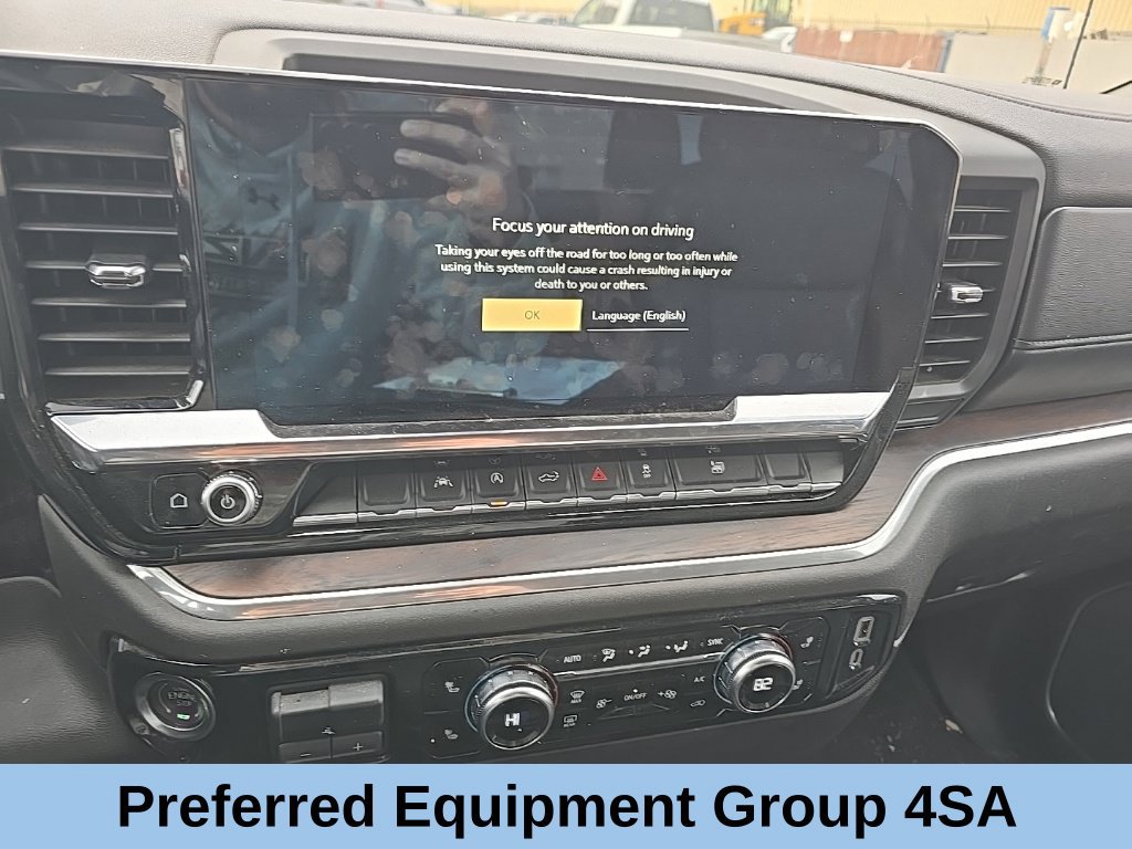 Used 2025 GMC Sierra 1500 SLT AWD/4WD image 23