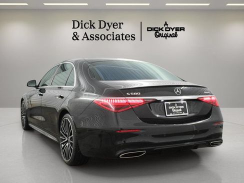 Used 2022 Mercedes-Benz S 580 4MATIC Sedan image 9