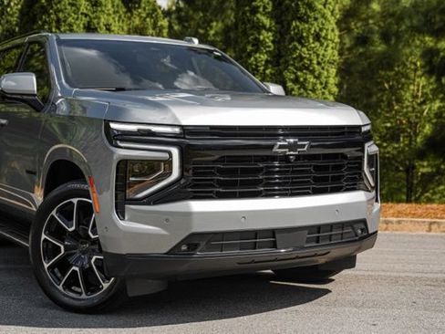 Used 2025 Chevrolet Tahoe RST w/ Comfort Package RWD image 6