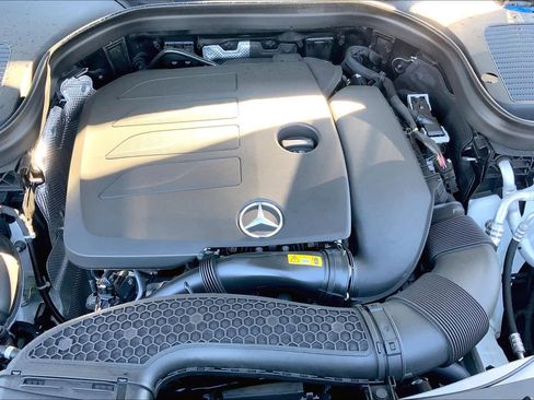 Used 2022 Mercedes-Benz GLC 300 4MATIC image 29
