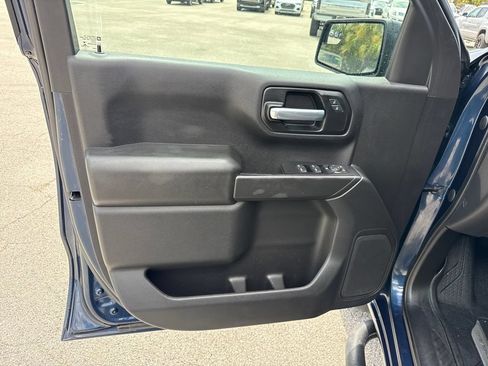 Used 2021 Chevrolet Silverado 1500 Custom w/ Safety Confidence Package RWD image 13