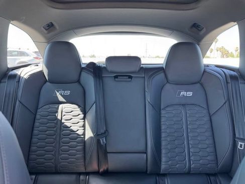 Used 2025 Audi RS 6 performance w/ Matte Carbon Package AWD/4WD image 19