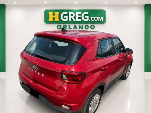 Used 2021 Hyundai Venue SE w/ Cargo Package FWD image 6