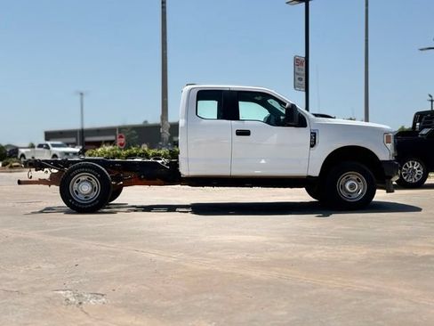 Used 2020 Ford F350 XL w/ Snow Plow Prep Package AWD/4WD image 7