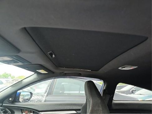 Used 2017 Honda Civic Si image 9
