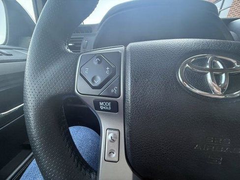 Used 2022 Toyota 4Runner Limited AWD/4WD image 21