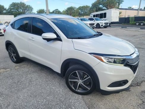 Used 2021 Honda HR-V EX image 1