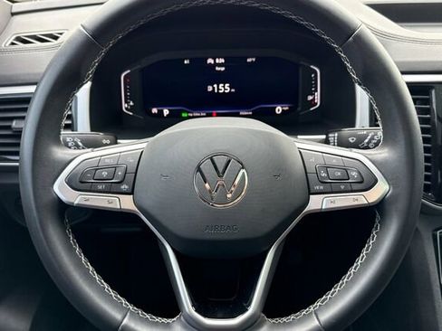 Certified 2023 Volkswagen Atlas Cross Sport SE w/ Panoramic Sunroof Package image 24