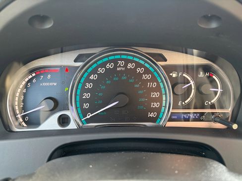 Used 2011 Toyota Venza AWD image 19