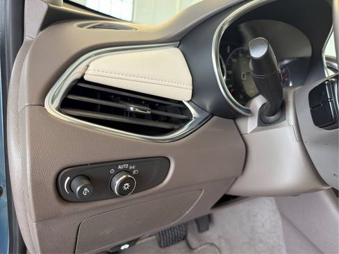 Used 2024 Chevrolet Malibu LT FWD image 19