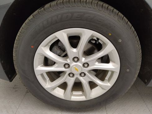 Used 2020 Chevrolet Equinox LT image 31