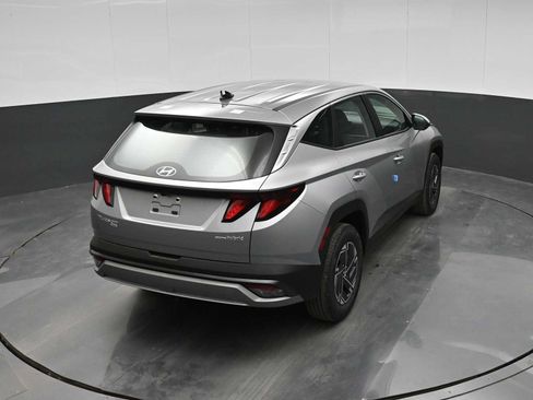 New 2026 Hyundai Tucson Blue SE AWD/4WD image 29