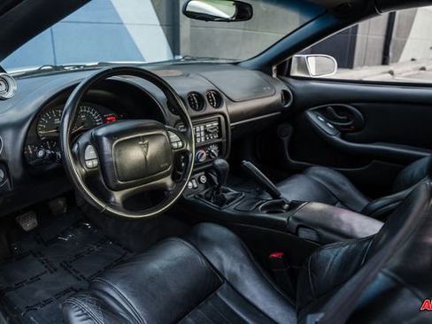 Used 2002 Pontiac Firebird Trans Am image 2