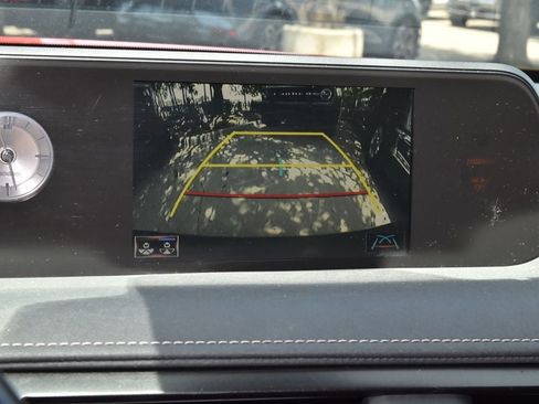 Used 2020 Lexus UX 200 w/ Premium Package FWD image 28