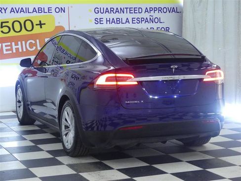 Used 2018 Tesla Model X 100D AWD/4WD image 5