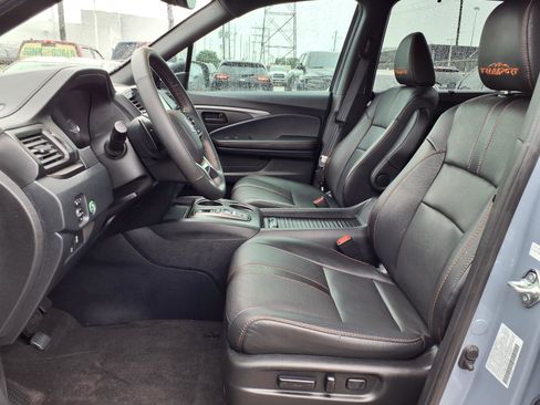 Used 2023 Honda Passport TrailSport image 18