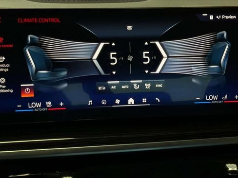 Used 2024 BMW X6 xDrive40i AWD/4WD image 32