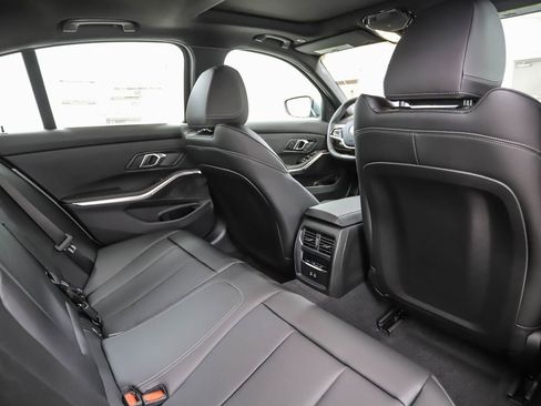 Certified 2025 BMW 330i xDrive 330i xDrive w/ M Sport Package image 25