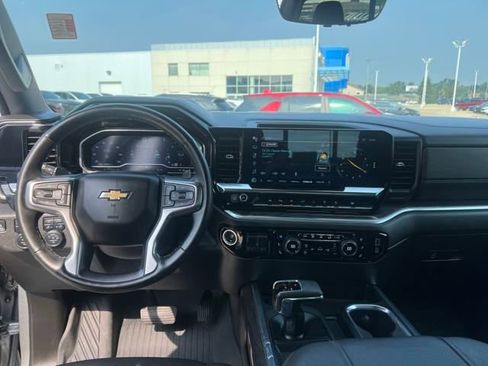 Certified 2024 Chevrolet Silverado 1500 LTZ image 22