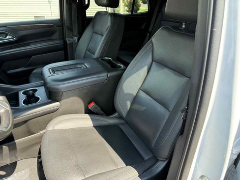 Used 2023 Chevrolet Tahoe LT image 12