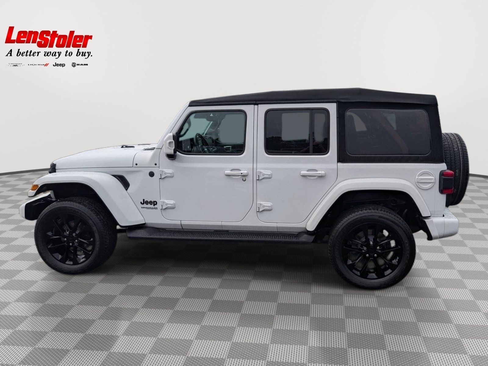 Used 2022 Jeep Wrangler Unlimited Sahara AWD/4WD image 2