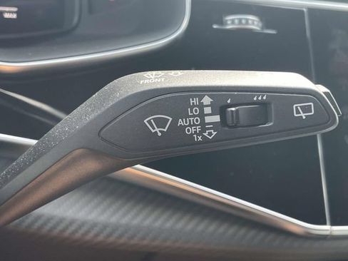 Certified 2025 Audi SQ8 Prestige w/ Prestige Package AWD/4WD image 25
