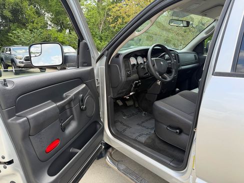 Used 2005 Dodge Ram 3500 Truck ST w/ Trailer Tow Group AWD/4WD image 11