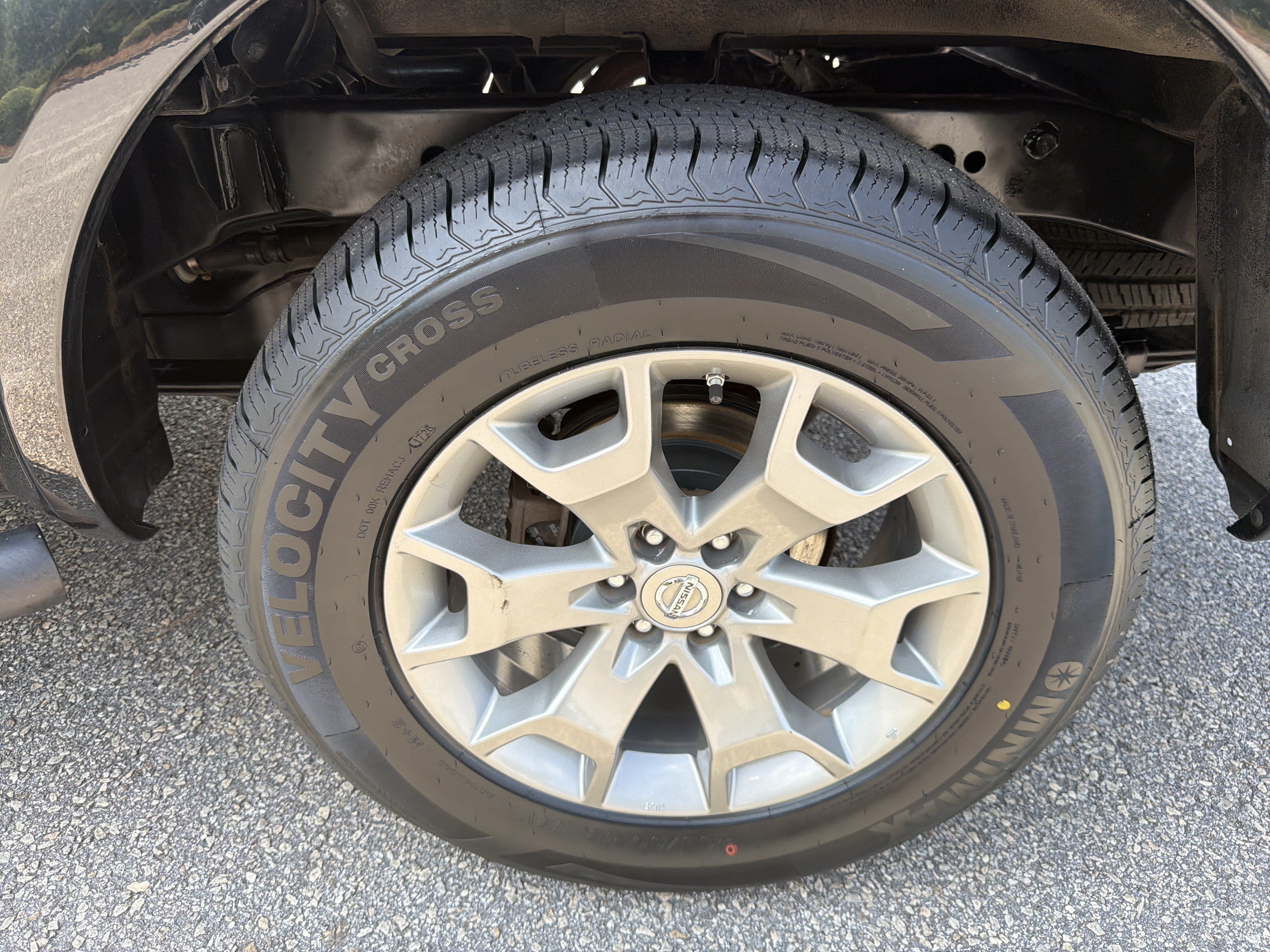 Used 2019 Nissan Frontier SL RWD image 28