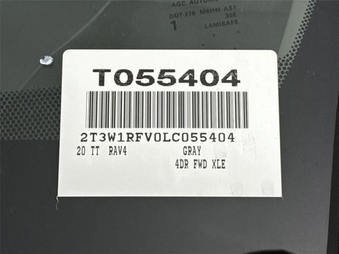 Used 2020 Toyota RAV4 XLE w/ Convenience Package image 56