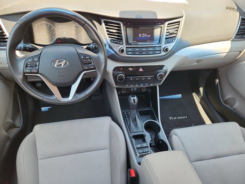 Used 2016 Hyundai Tucson Sport AWD/4WD image 12