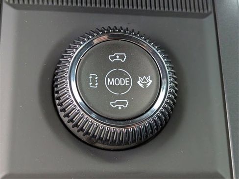 New 2026 GMC Hummer EV SUV image 15