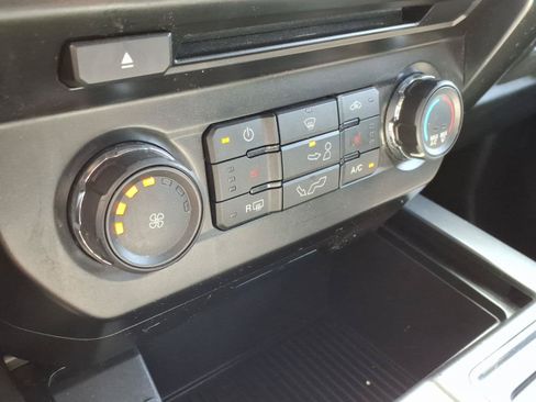 Used 2018 Ford F150 XLT w/ Equipment Group 302A Luxury AWD/4WD image 24