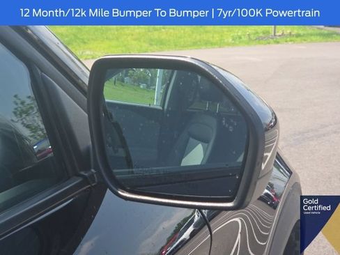 Used 2024 Ford Explorer XLT w/ Equipment Group 202A AWD/4WD image 8