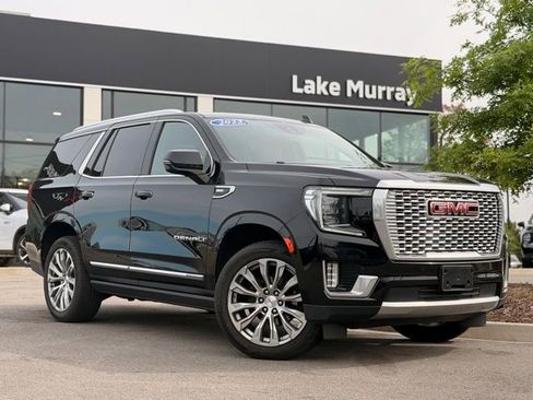 Used 2023 GMC Yukon Denali AWD/4WD image 1