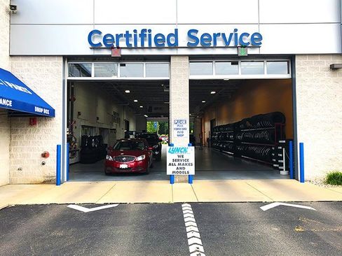 Used 2024 Jeep Compass Latitude AWD/4WD image 7