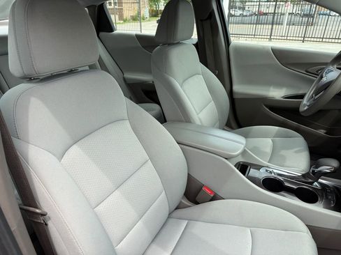 Used 2024 Chevrolet Malibu LT FWD image 18