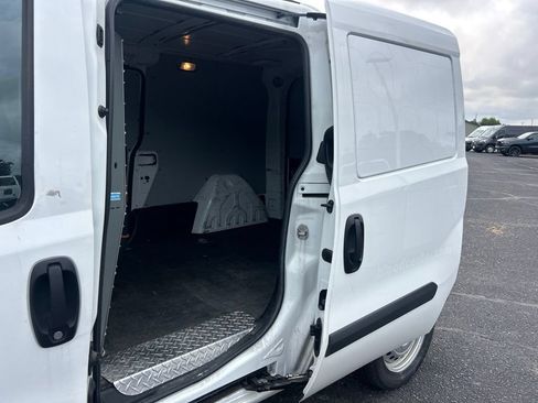 Used 2022 RAM ProMaster City Tradesman FWD image 6