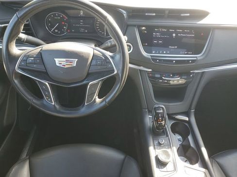 Used 2021 Cadillac XT5 Premium Luxury AWD/4WD image 13