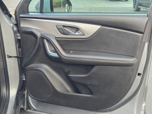 Certified 2024 Chevrolet Blazer LT w/ Convenience Package image 5