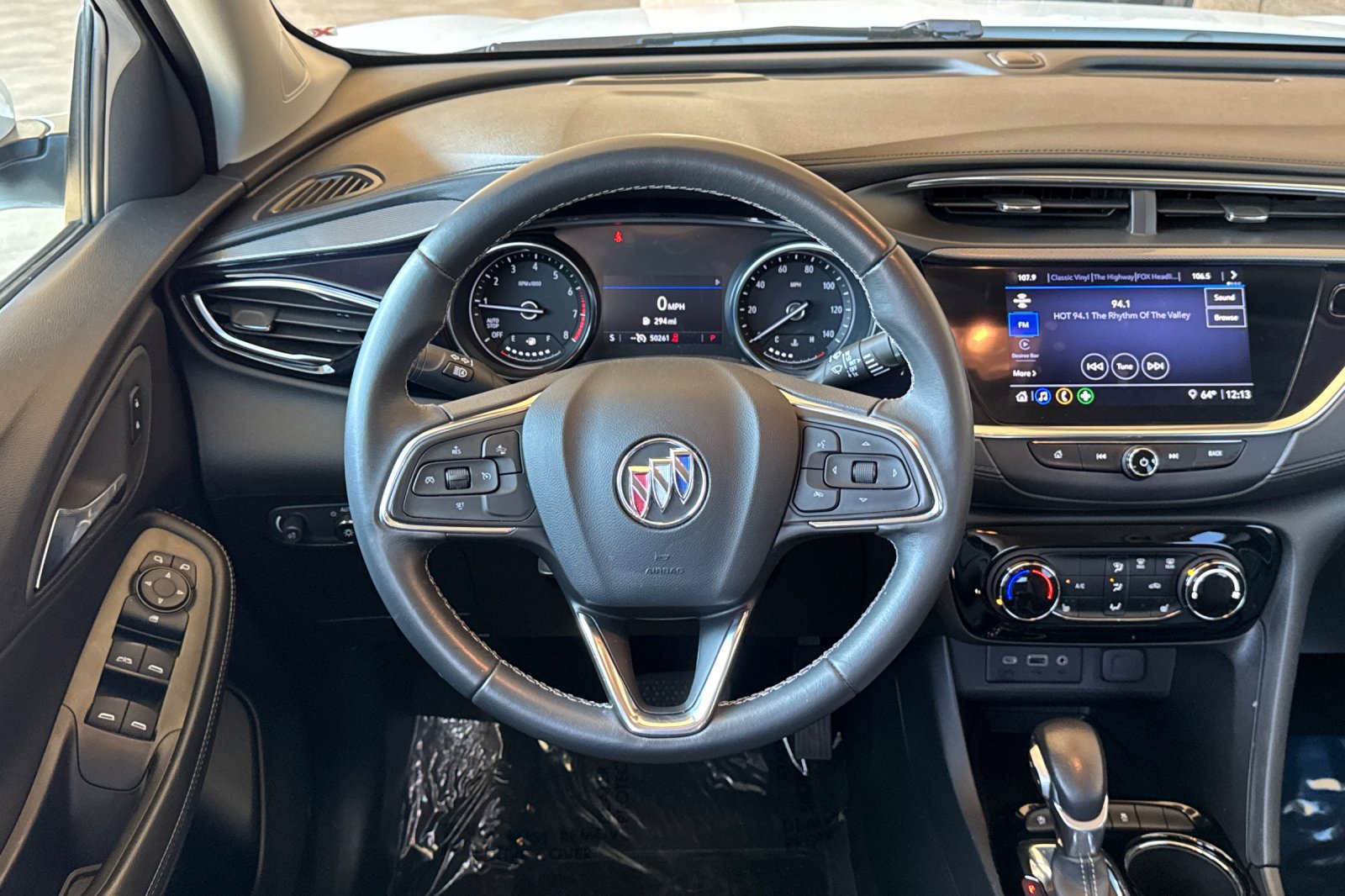 Used 2023 Buick Encore GX Preferred w/ Cold Weather Comfort Package FWD image 16