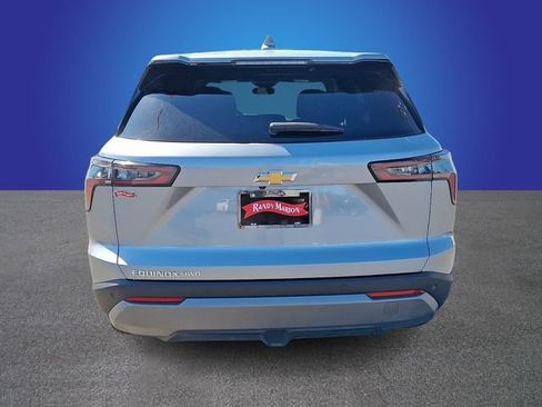 Used 2025 Chevrolet Equinox LT AWD/4WD image 5
