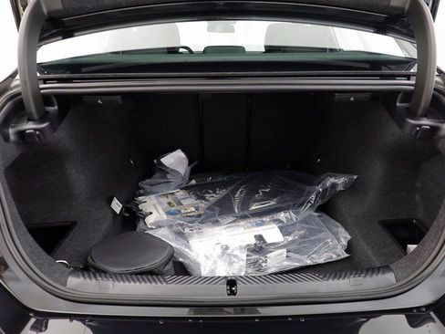 New 2026 BMW 530i xDrive w/ Premium Package AWD/4WD image 17