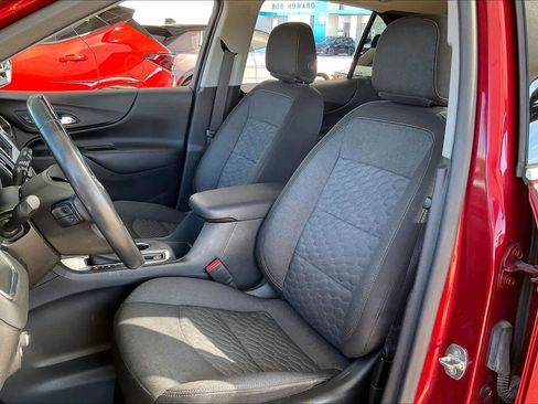 Used 2019 Chevrolet Equinox LT image 9