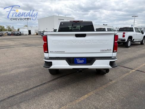 New 2026 Chevrolet Silverado 3500 High Country w/ High Country Premium Package AWD/4WD image 4