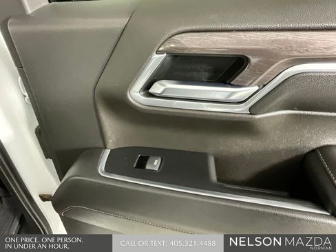 Used 2022 Chevrolet Silverado 1500 LTZ AWD/4WD image 22