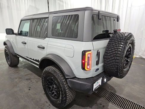 Used 2022 Ford Bronco Wildtrak image 5