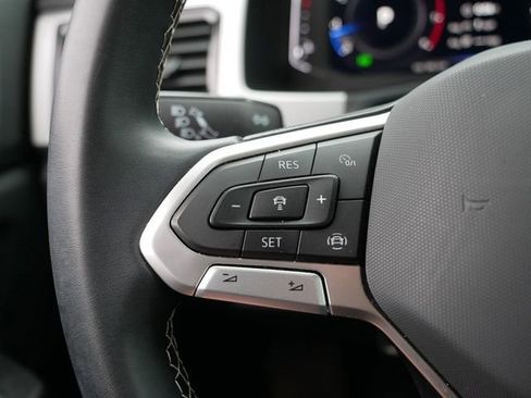 Certified 2023 Volkswagen Atlas SE w/ Black Wheel Package image 26