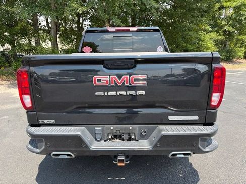 Used 2025 GMC Sierra 1500 Elevation w/ Elevation Premium Package AWD/4WD image 4
